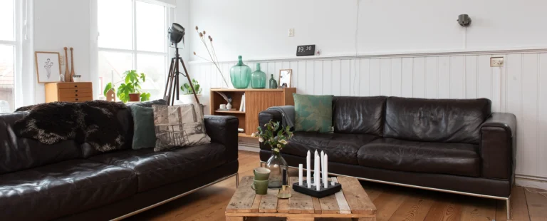 Binnenkijker interieurreportage portret verfwinkel By Alberts Scandinavisch vintage vondsten